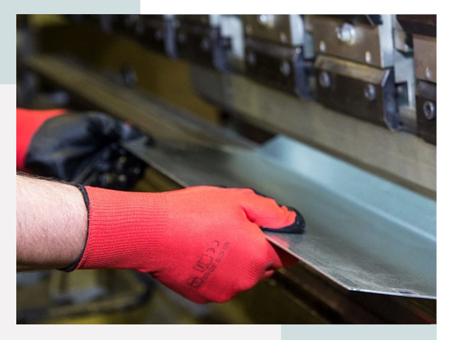 Гибка металла в Анжеро-Судженск от 615 руб. - Надёжно и быстро